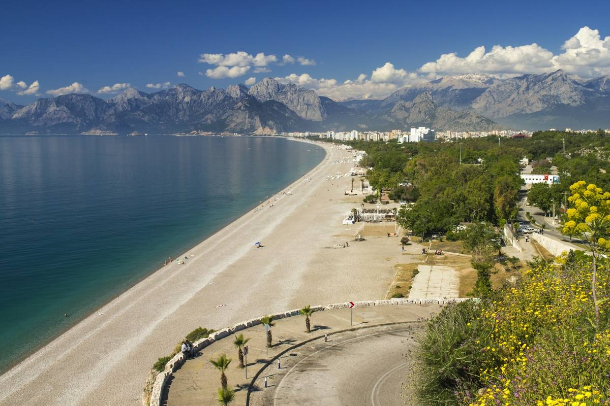 Antalya seafront promenade below the mountains