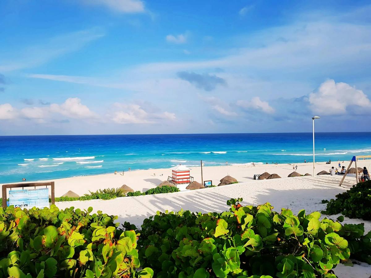 Playa Delfines, one of Cancún's best-known beaches