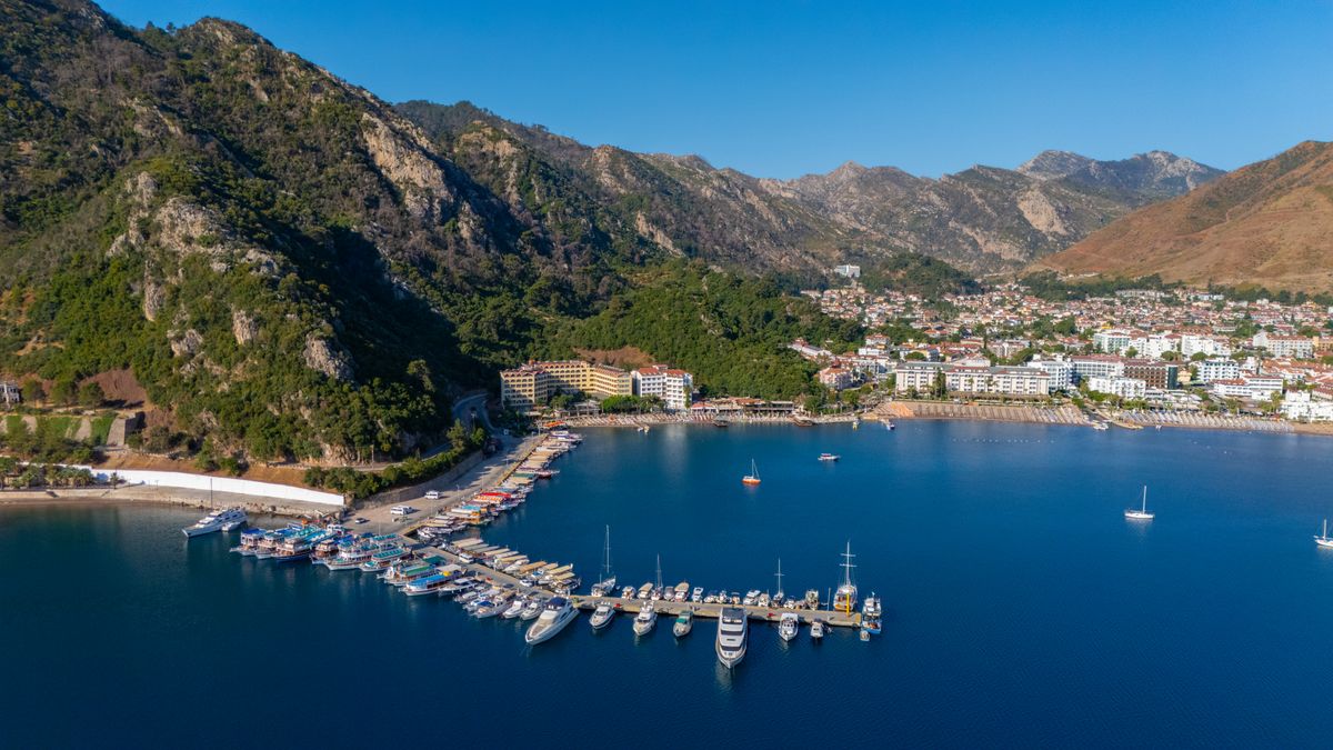 The pine-backed bay and marina at Marmaris